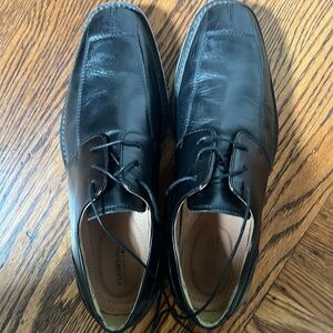 Men’s 10.5 D Black Dress Shoes